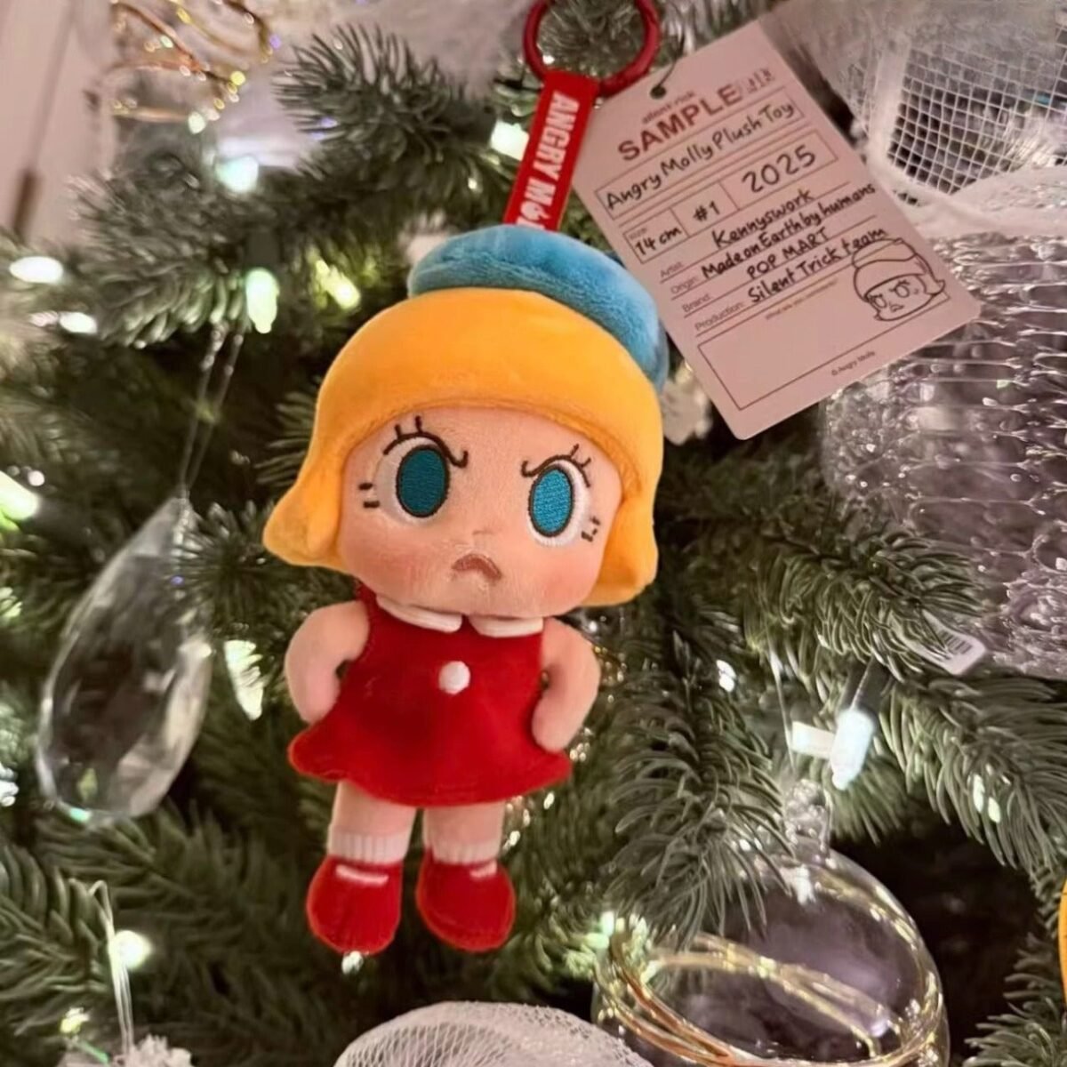 POP MART Molly Plush Doll (1) - Image 2