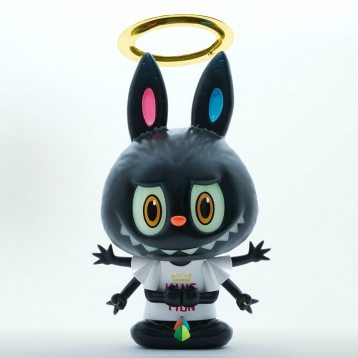 POP MART Labubu Figure #12210371035454 - Image 3