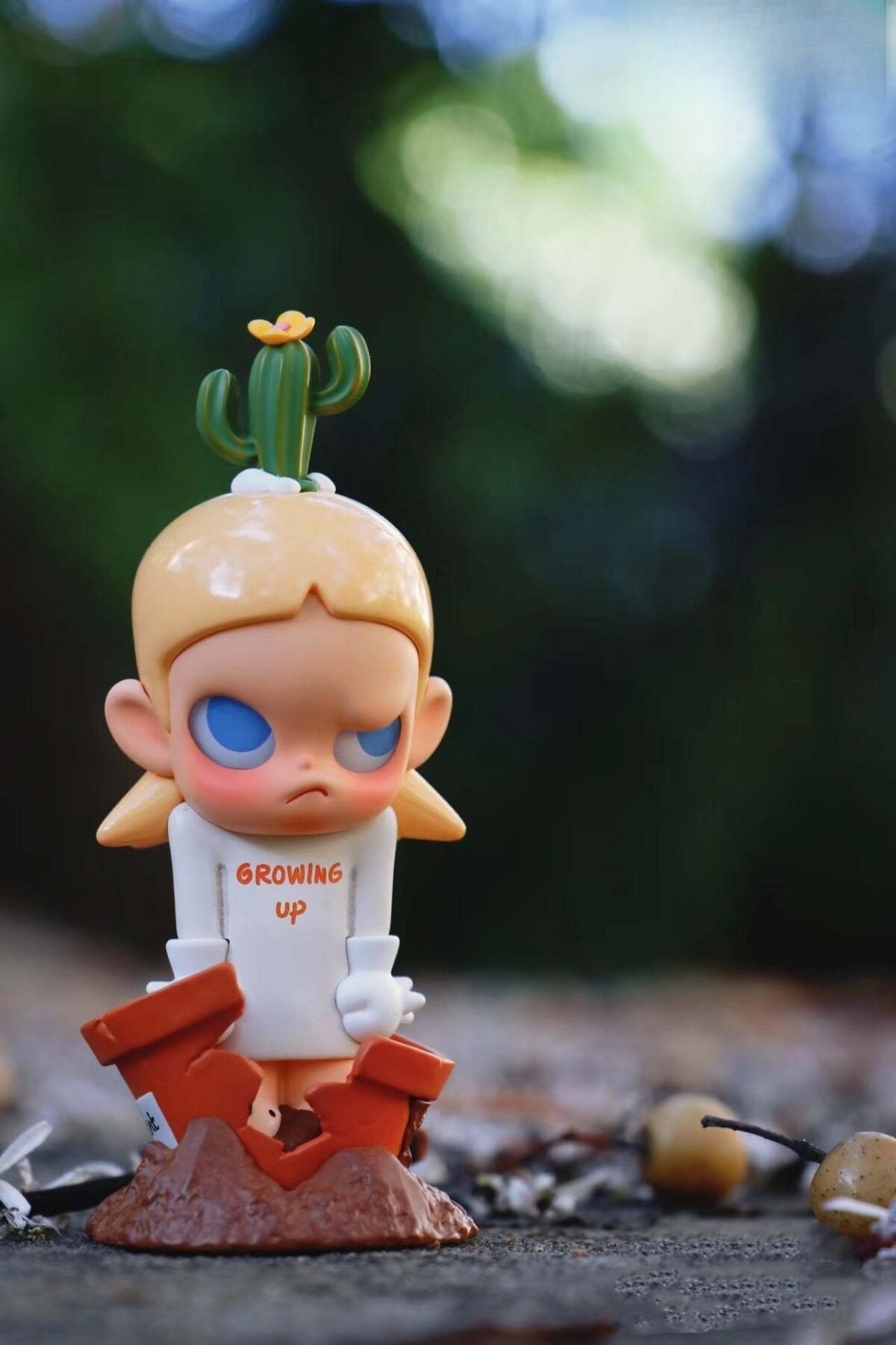 Zsiga Growing PVC Figure - Image 7
