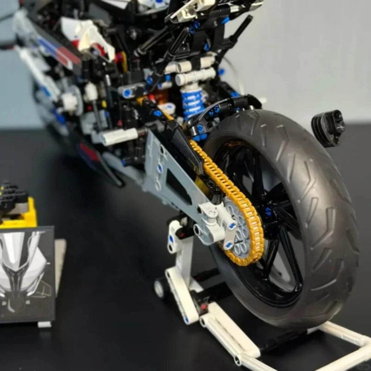 High-End Motorcycle Building Block Model – Luxury DIY Motorcycle Kit f... #173 - Image 5