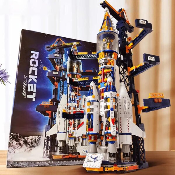 Manned Rocket Model Building Blocks – Space Station Construction STEM Toy #29