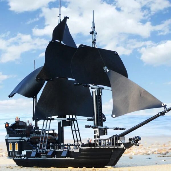 Pirates of the Caribbean Ship – Queen’s Revenge & Black Pearl Sailboat... #193 #49323