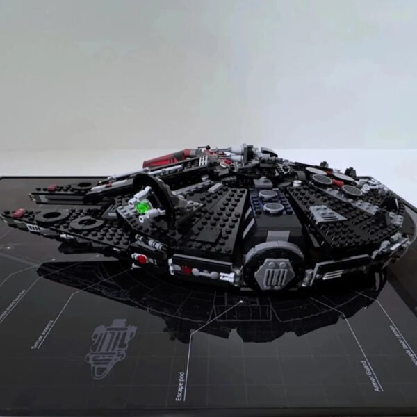 1579PCS Dark Falcon Starship Building Blocks – Advanced DIY Space M... #350853