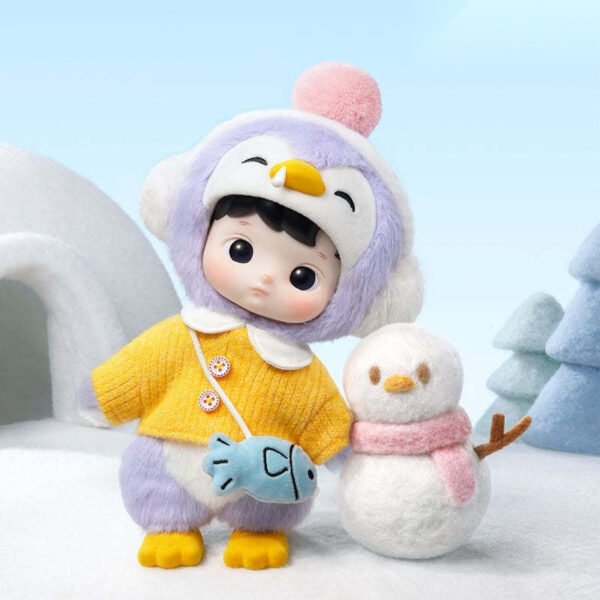 HACIPUPU Penguin Action Figure