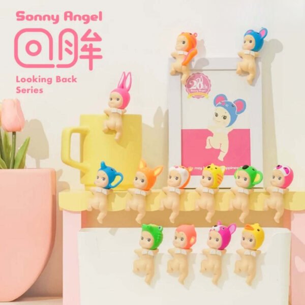 Sonny Angel HIPPERS Looking Back Series Figures, Blind Box
