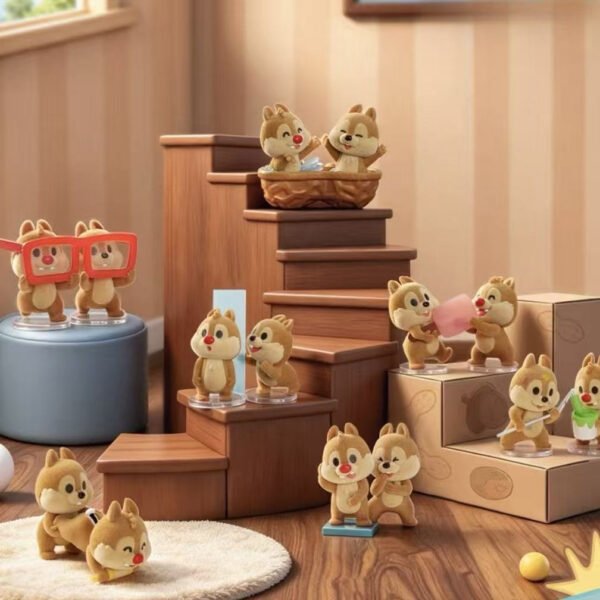 DSN Chip "n" Dale Cuddle Crew Series Figure Blind Box