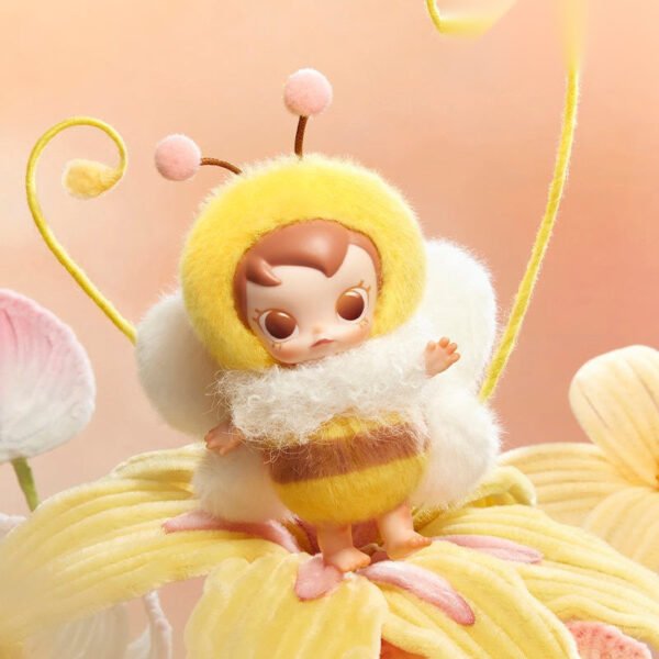 POP MART Molly Series Vinyl Plush Pendant Blind Box Molly Vinyl Plush Pendant Blind Box Vinyl Plush Pendant Blind Box