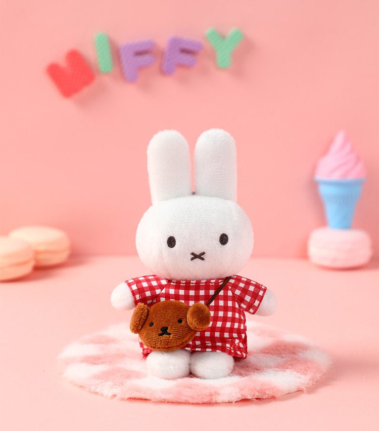 POPMART,Labubu,Babythree,CryingBaby,DIMOO,MOLLY,The Monsters,Skullpanda,Mokoko,zimomo,Sonny Angel,Sanrio ,disney,miniso,Pokemon,Liila cat,Blind Box